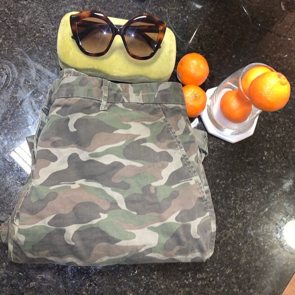 ARMY FATIGUE KHAKIS!